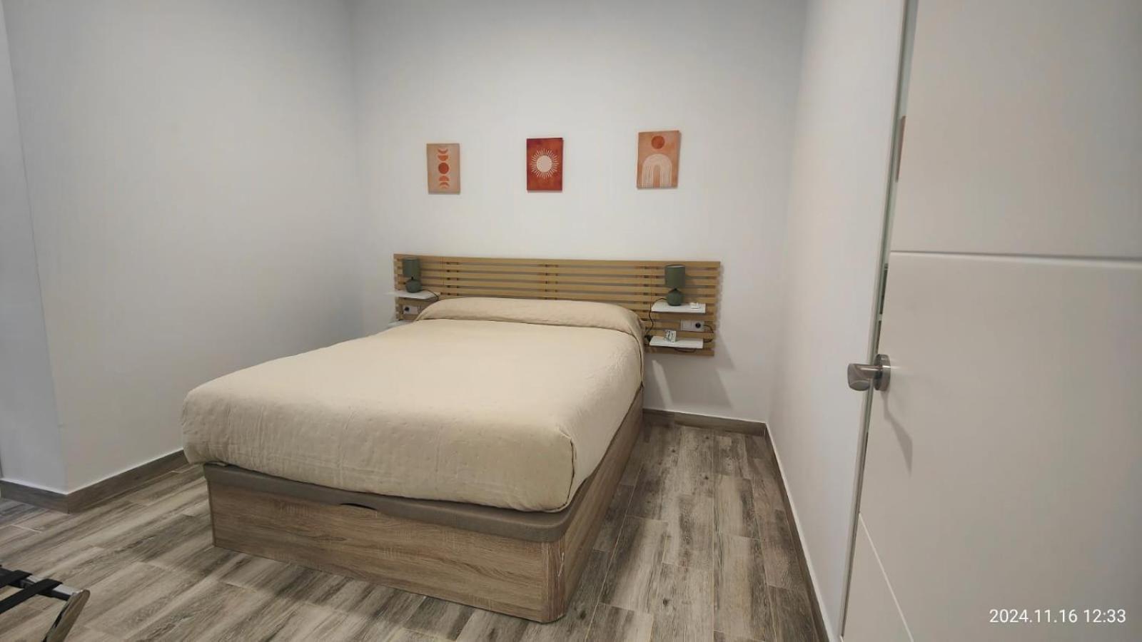 Apartament Seville In Alameda De Hercules Eksteriør bilde